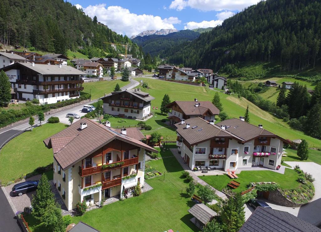 Santa Cristina Val Gardena Apartments Vaiolet מראה חיצוני תמונה